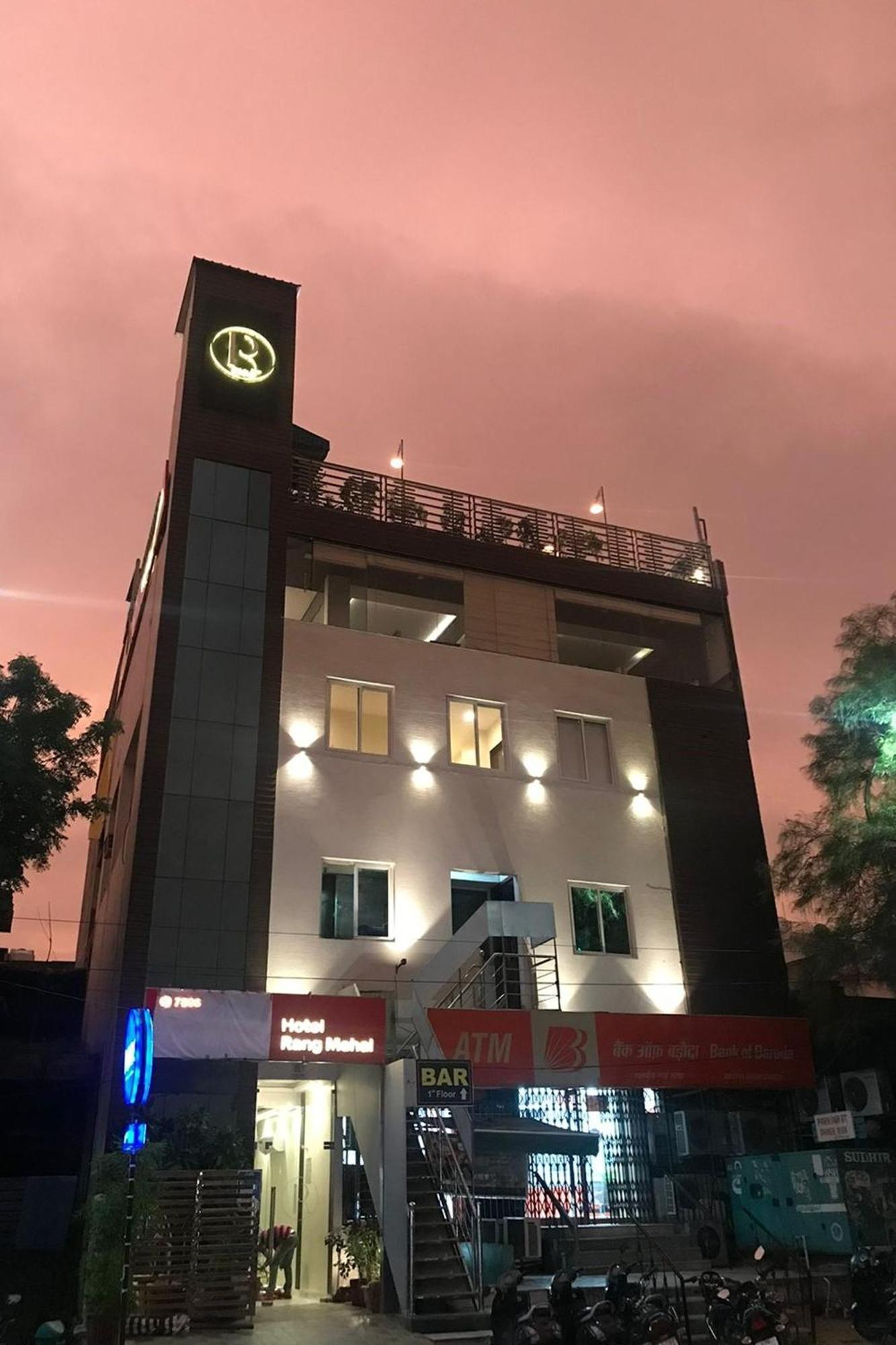 Hotel Rang Mahal Near Jaipur International Airport Екстер'єр фото
