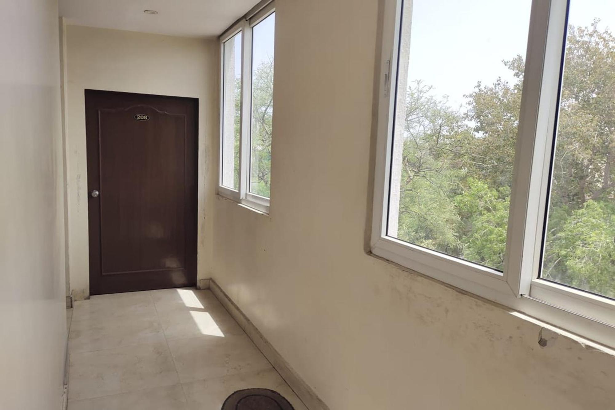 Hotel Rang Mahal Near Jaipur International Airport Екстер'єр фото