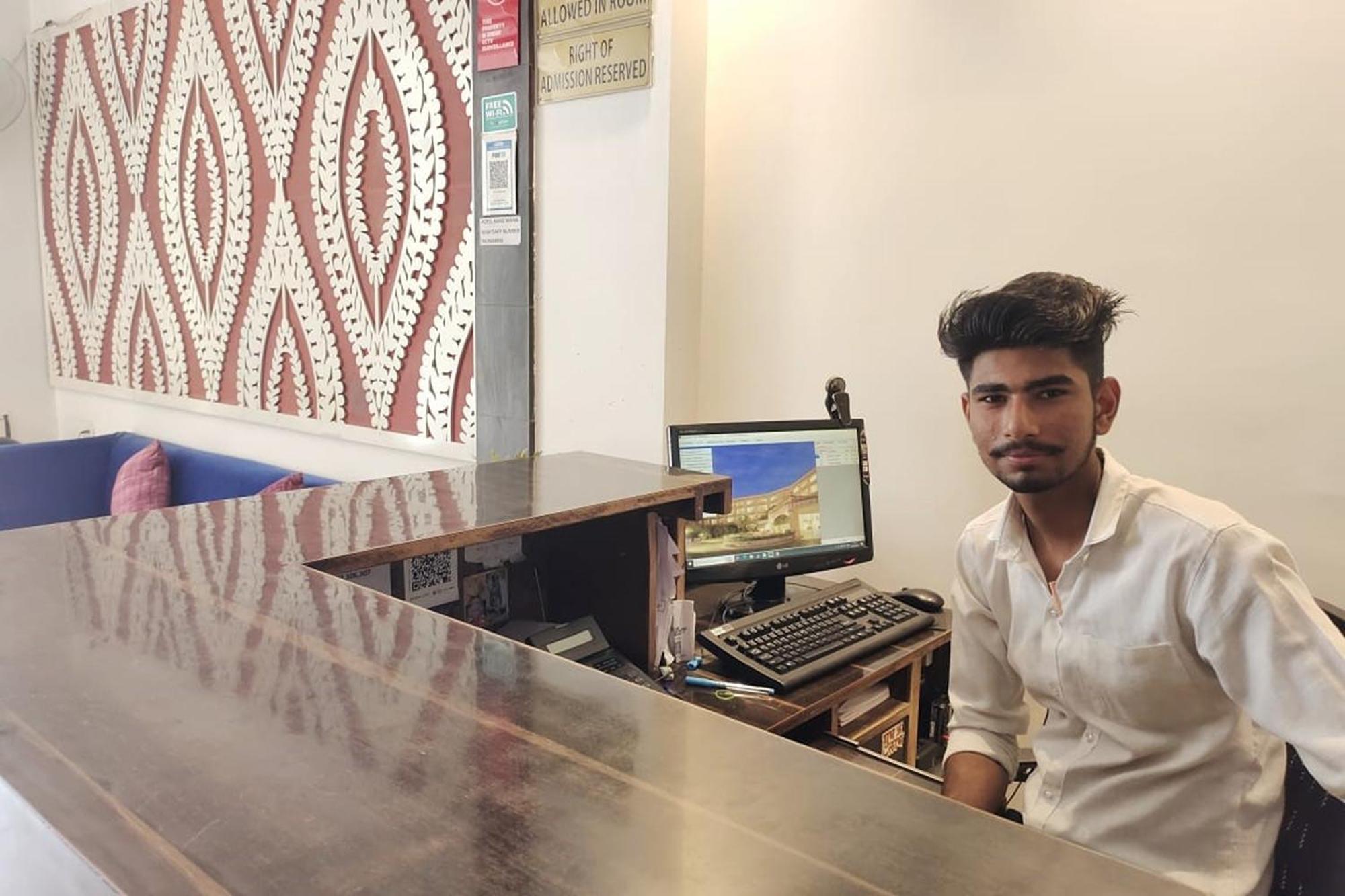 Hotel Rang Mahal Near Jaipur International Airport Екстер'єр фото
