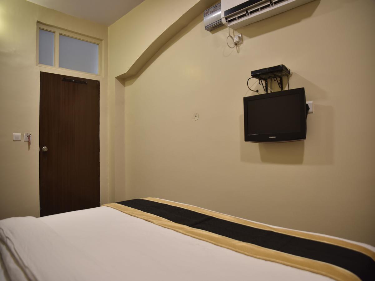 Hotel Rang Mahal Near Jaipur International Airport Екстер'єр фото
