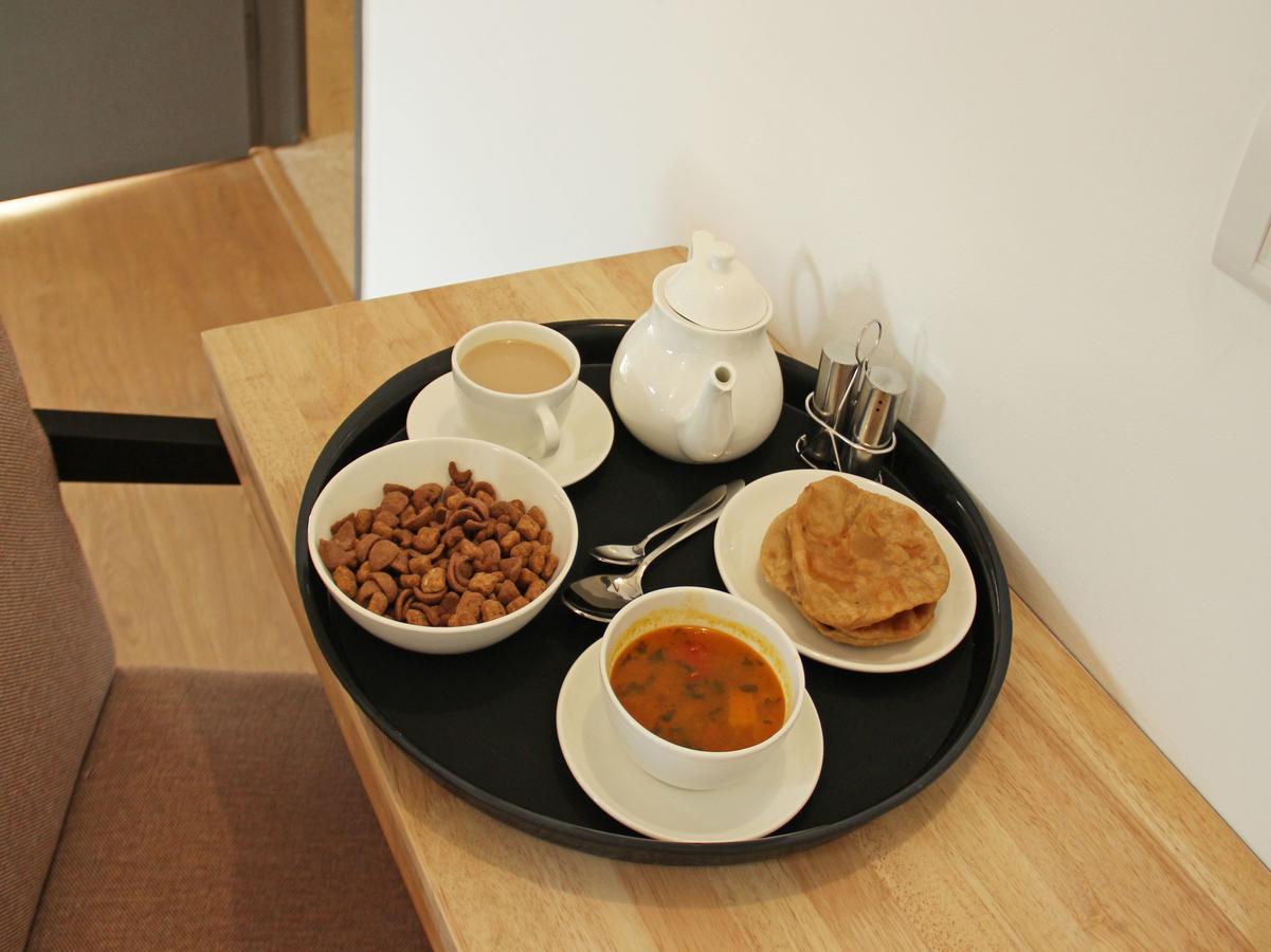 Hotel Rang Mahal Near Jaipur International Airport Екстер'єр фото