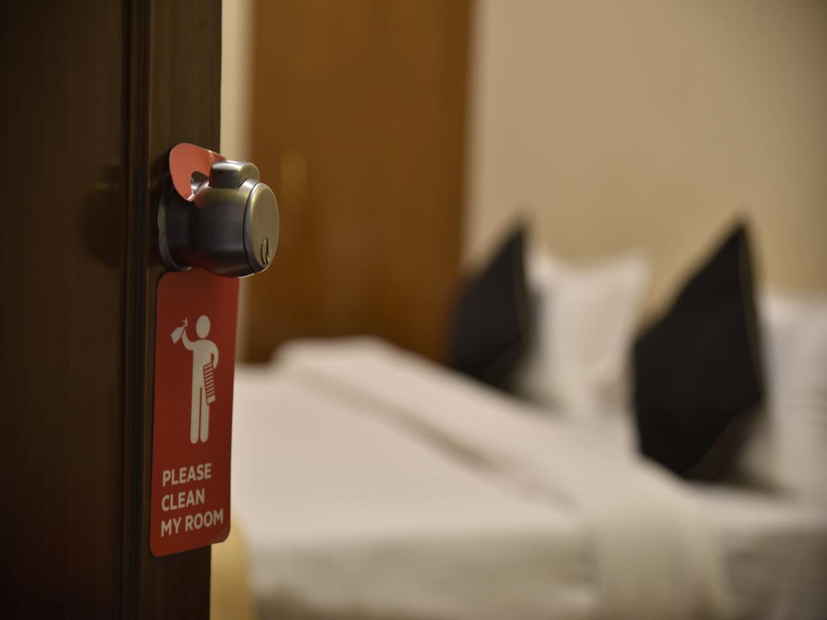 Hotel Rang Mahal Near Jaipur International Airport Екстер'єр фото