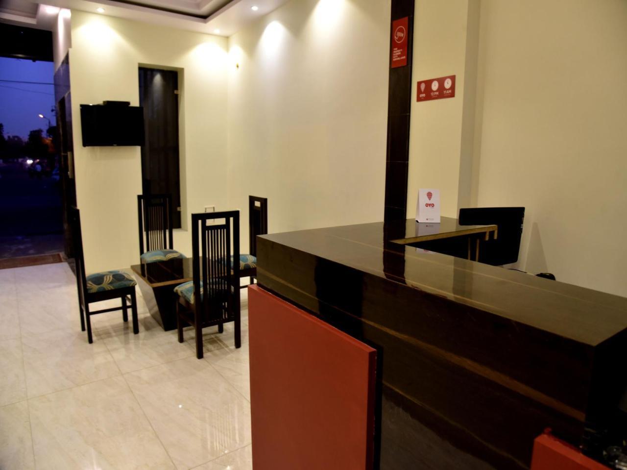 Hotel Rang Mahal Near Jaipur International Airport Екстер'єр фото